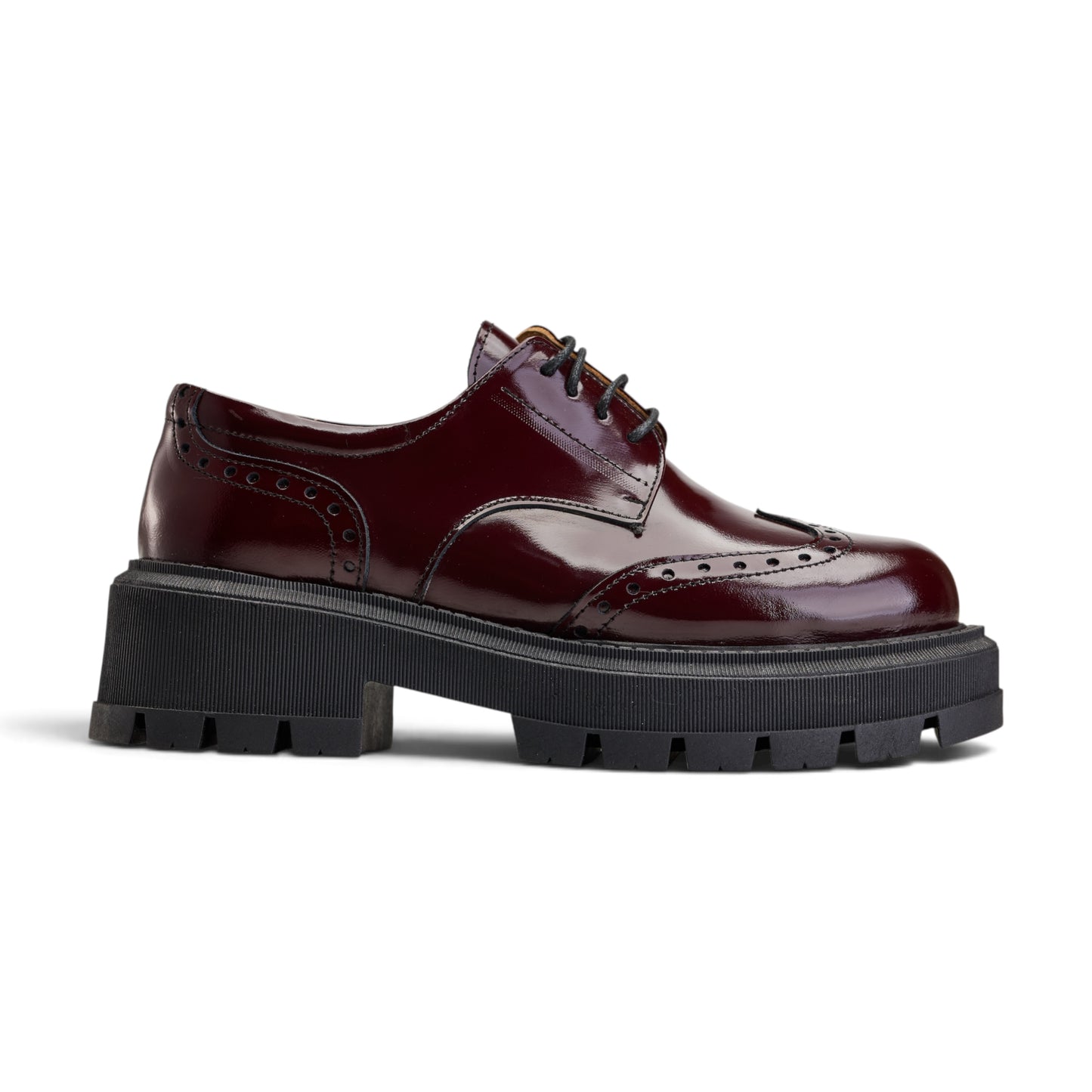 Statement Brogue Derby