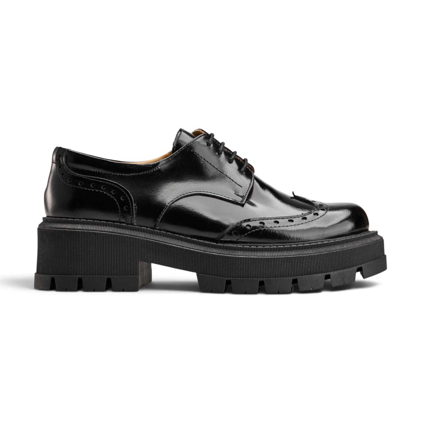 Statement Brogue Derby